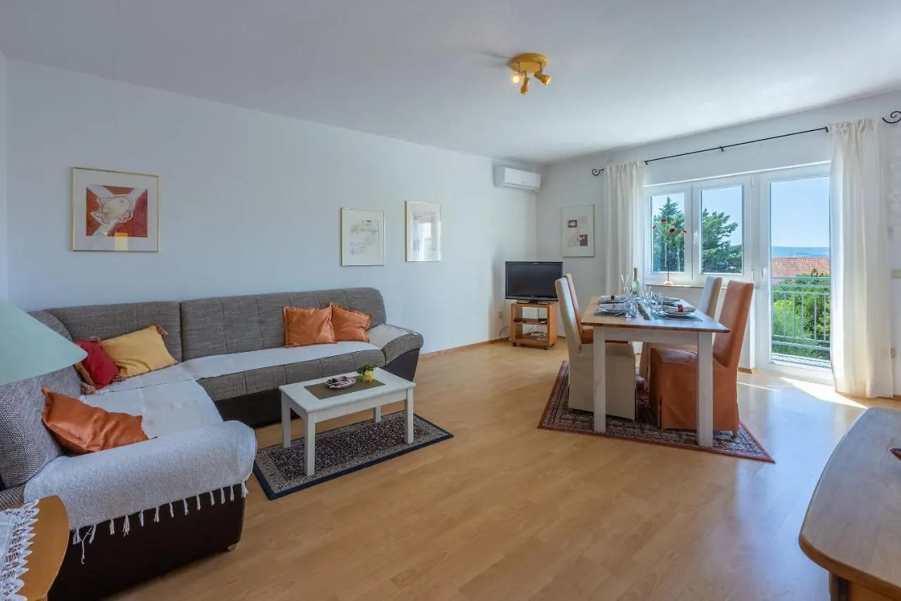 Apartment Peyo Dramalj Croatia