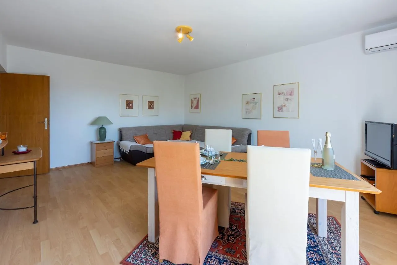 Apartment Peyo Dramalj